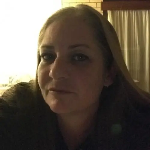 sarah1976 image 1